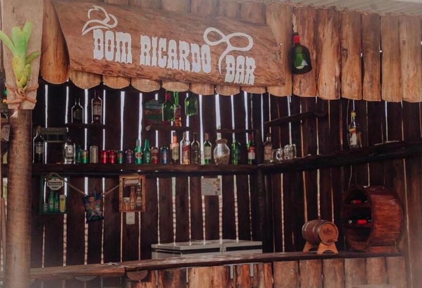 Люкс Вид на Бассейн, Pousada & Camping Recanto Dos Anjos Azuis
