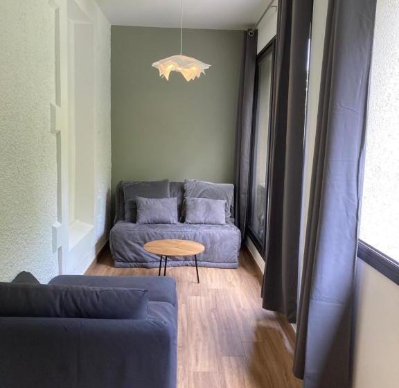 Family Suite, L Auberge De La Goutille