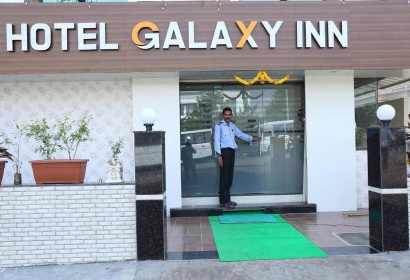 Номер Deluxe, Galaxy Inn