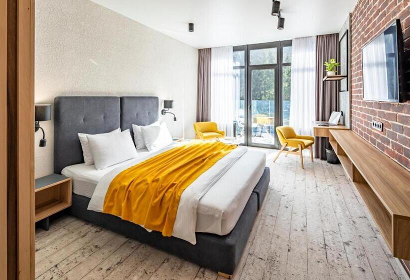 اتاق استاندارد با چشم‌انداز کوهستان, Wood Hotel Resort & Spa