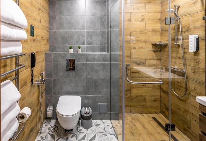 اتاق استاندارد سه تخته با چشم‌انداز, Wood Hotel Resort & Spa