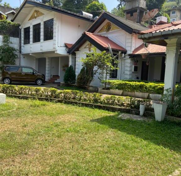 Camera Tripla Standard, Kandy Garden Villa