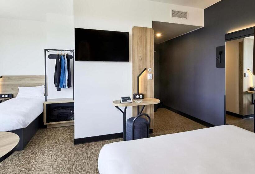 اتاق استاندارد سه نفره, B&b Hotel Argenteuil