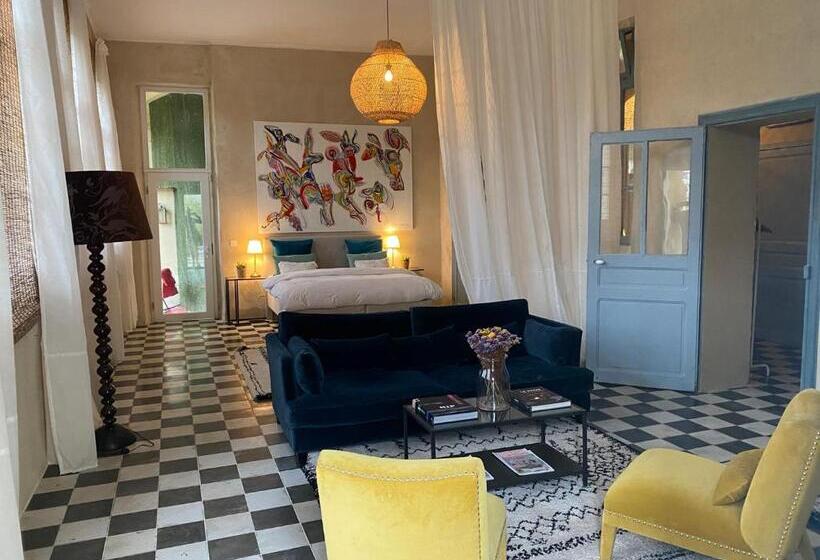 Номер Стандарт, Ecole Olargues   Chambres & Restaurant   Teritoria