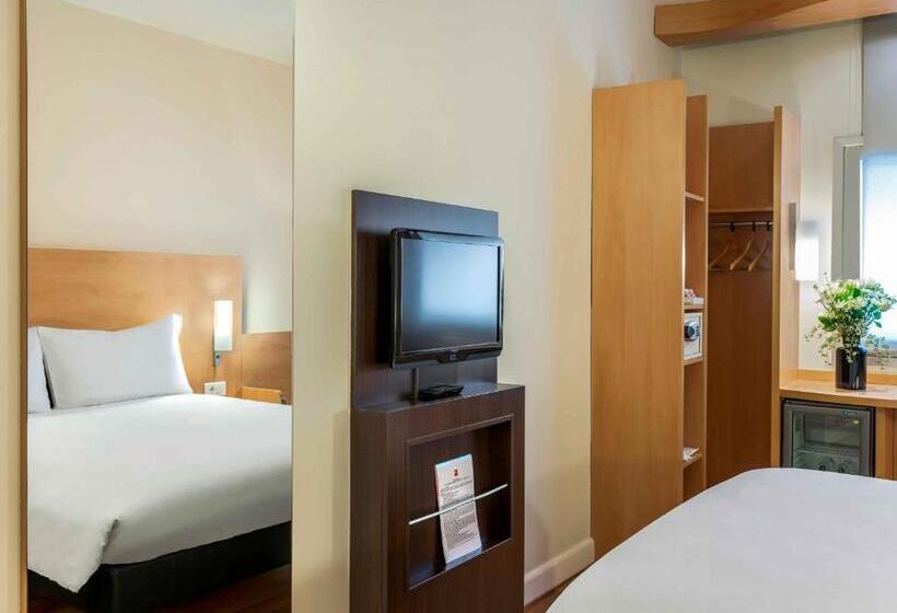Quarto Estandar, Ibis Izmir Alsancak