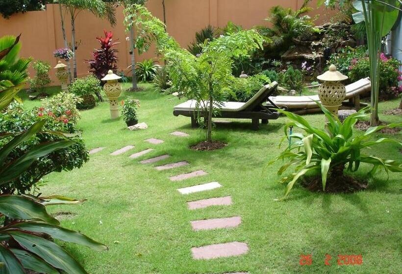 ویلای 3 خوابه با استخر, Paradise Island Estate