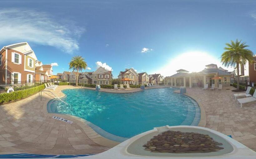 ویلای 5 خوابه, Summerville Vacation Resort