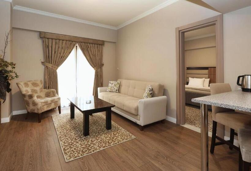 سوییت خانوادگی, New Balturk Hotel Izmit