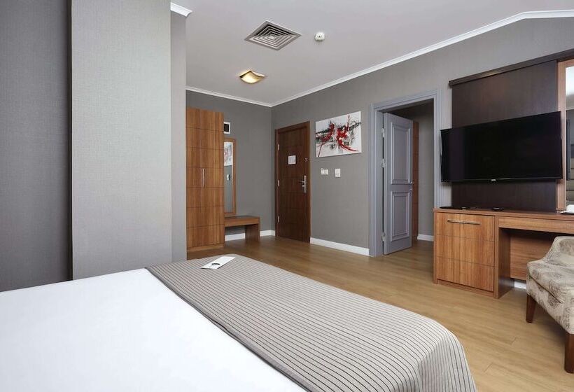سوییت خانوادگی, New Balturk Hotel Izmit