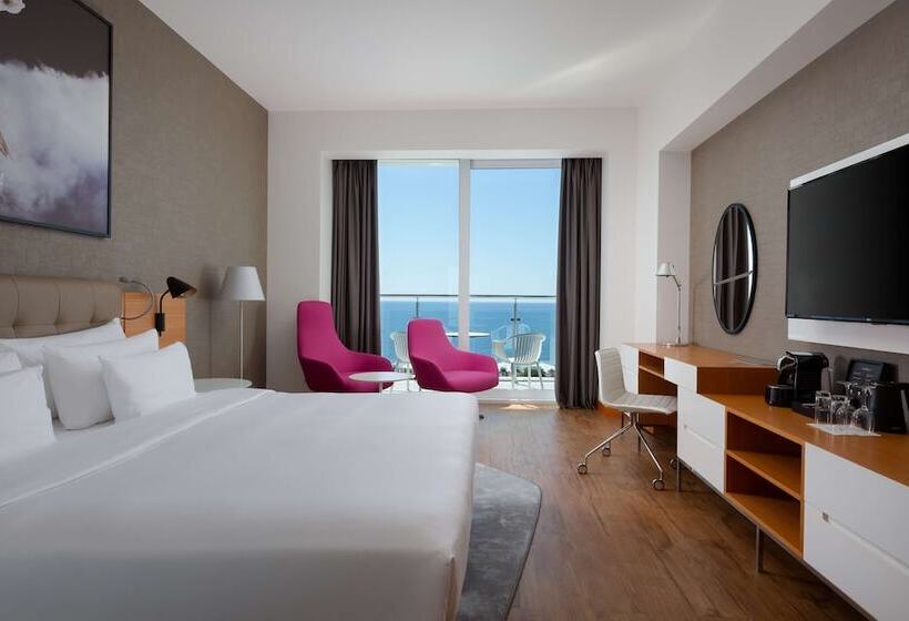 オーシャンビュースーペリアールーム, Radisson Collection Paradise Resort And Spa, Sochi