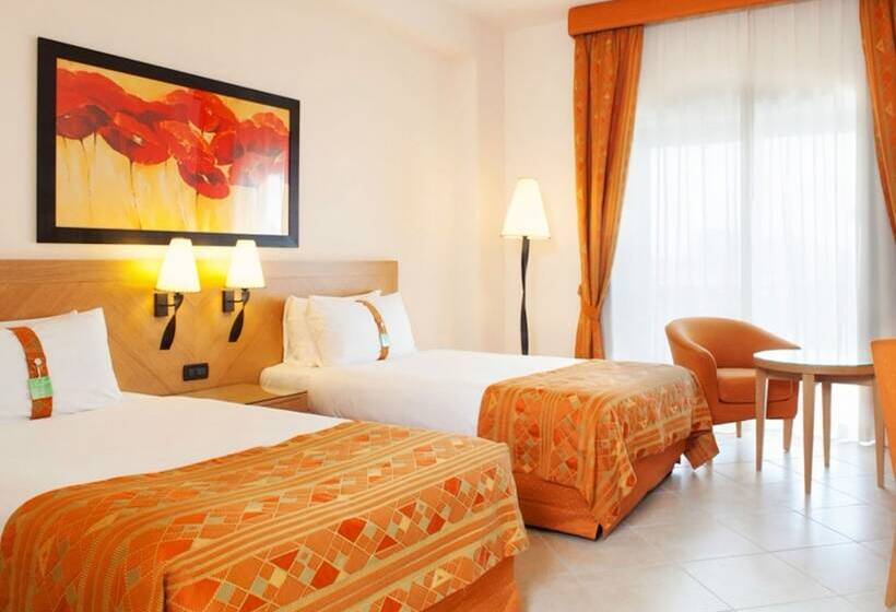 Номер Стандарт Трехместный, Resort Marina Di Castello Golf & Spa