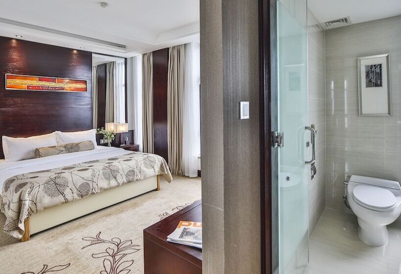 اتاق سوپریور با چشم‌انداز رودخانه, Brilliant Hotel   Afternoon Tea Inclusive