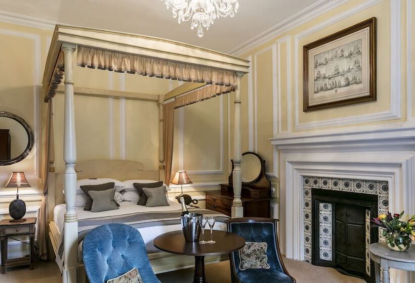 Номер Deluxe, Eshott Hall
