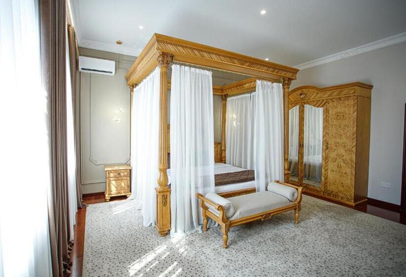 سوئیت سینیور, Ichan Qal A Premium Class