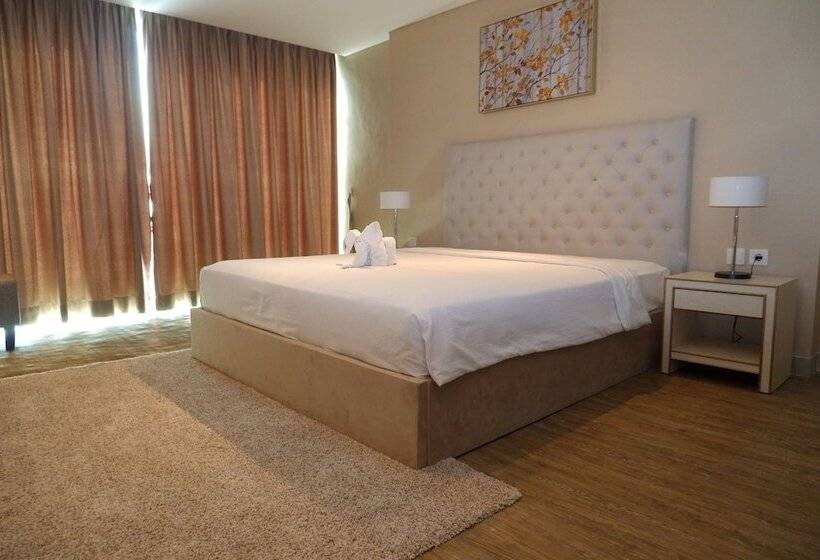 Апартаменты Superior 1 Спальня, Swiss Belhotel Balikpapan