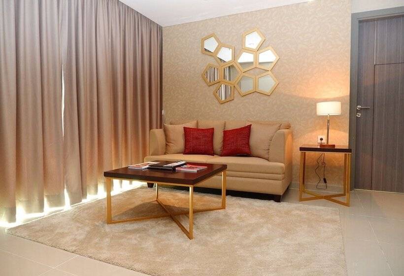 Апартаменты Deluxe 1 Спальня, Swiss Belhotel Balikpapan