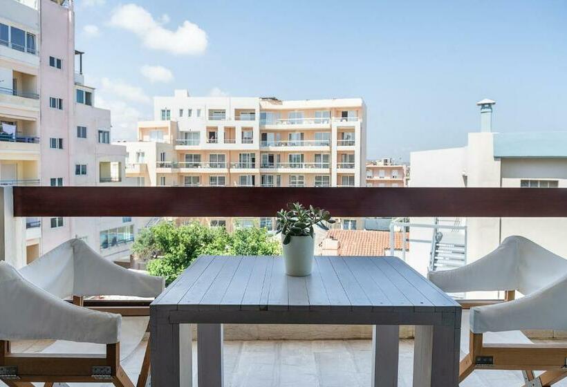 Estudio Standard Vista Mar Lateral, Magia Apartments