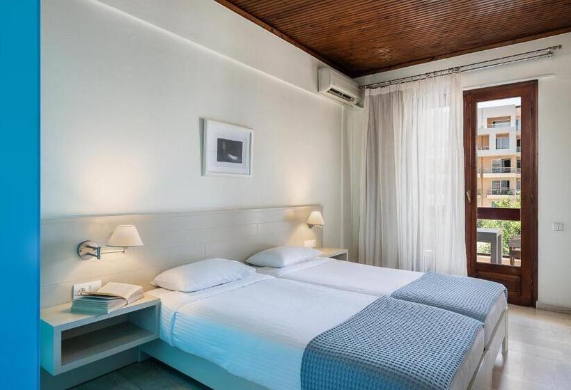 Estudio Standard Vista Mar Lateral, Magia Apartments