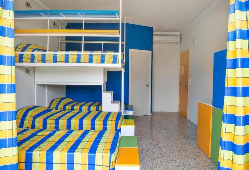 تختخواب در اتاق مشترک, Nsts Campus Residence And Hostel