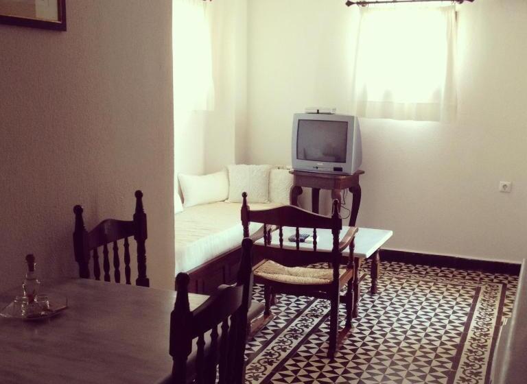 استودیوی استاندارد, Palazzo Arhontiko Apartments