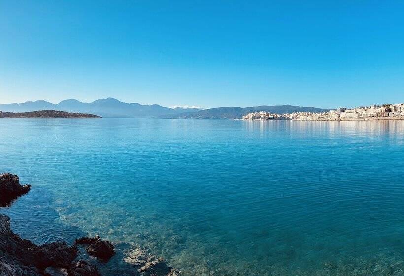 آپارتمان 1 خوابه با چشم‌انداز دریا, Palazzo Arhontiko Apartments