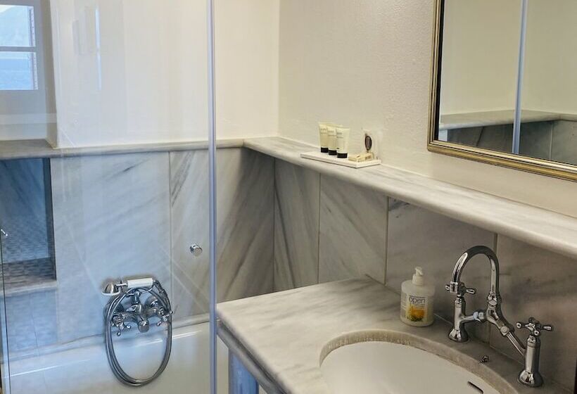آپارتمان 1 خوابه با چشم‌انداز دریا, Palazzo Arhontiko Apartments