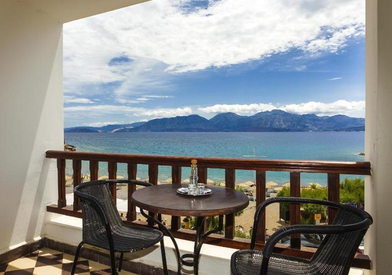 آپارتمان 1 خوابه با چشم‌انداز دریا, Palazzo Arhontiko Apartments