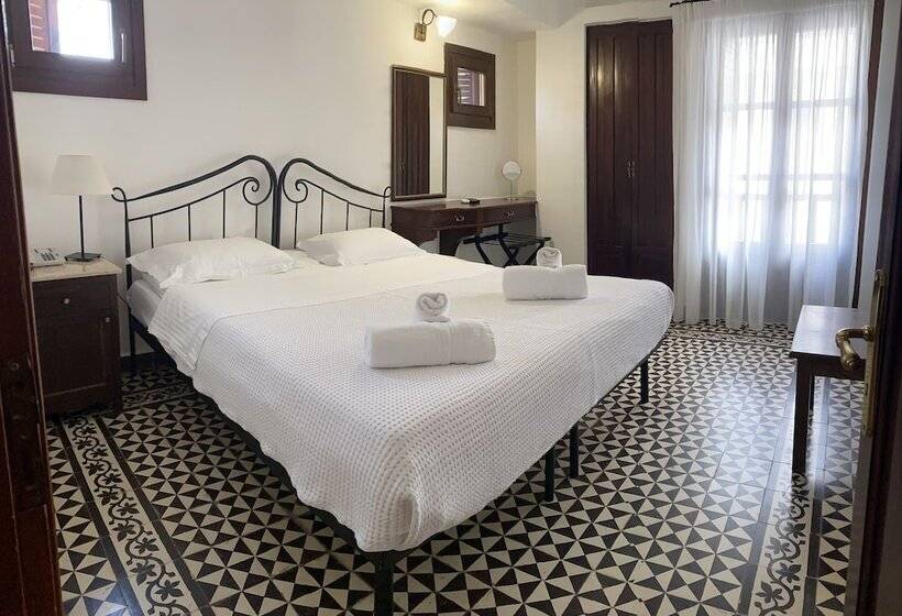آپارتمان 1 خوابه با چشم‌انداز دریا, Palazzo Arhontiko Apartments