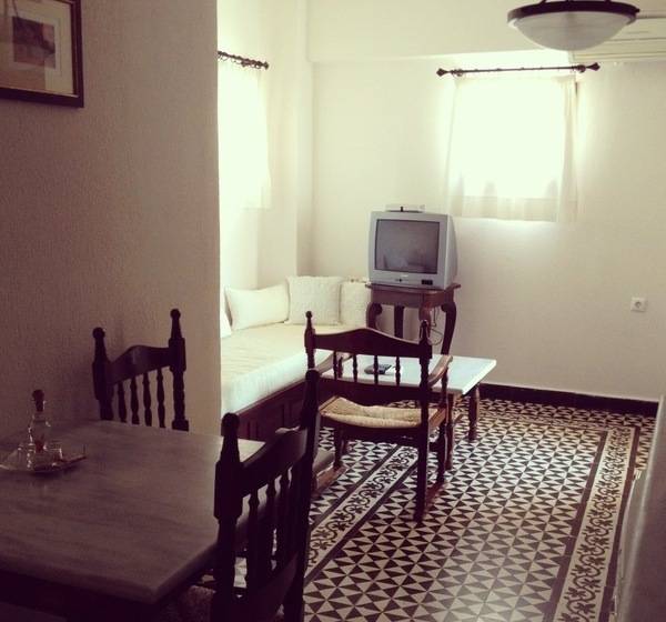 استودیوی استاندارد, Palazzo Arhontiko Apartments