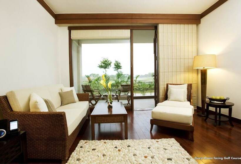 Номер Стандарт Вид на Гольф, Jaypee Greens Golf And Spa Resort