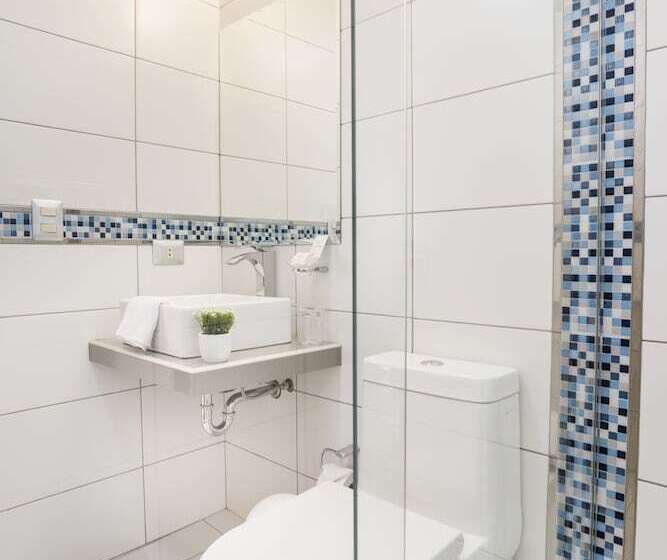 اتاق استاندارد یک نفره, Natura Inn