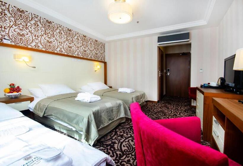 Классический Номер, Czarny Potok Resort Spa & Conference