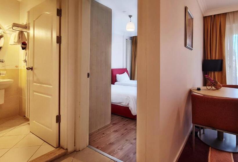 سوئیت 2 خوابه, Kamer Exclusive Hotel & Suites