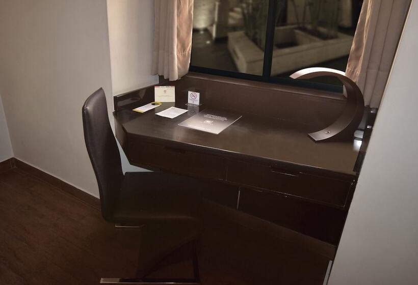 سوییت لوکس, Qp Hotels Arequipa