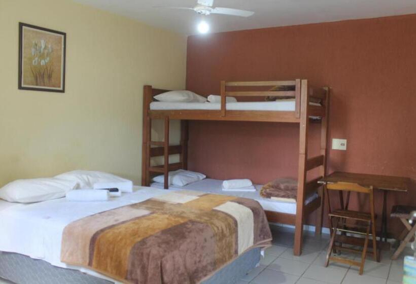 샬레, Pousada E Camping Carrion