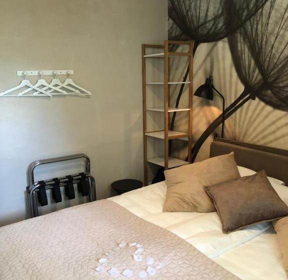 Апартаменты 2 Спальни, Marie Jean Chambre D Hotes & Gite