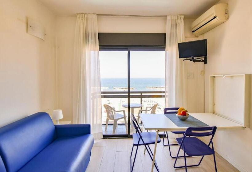 إستوديو قياسى مطل على البحر, Rex Residence