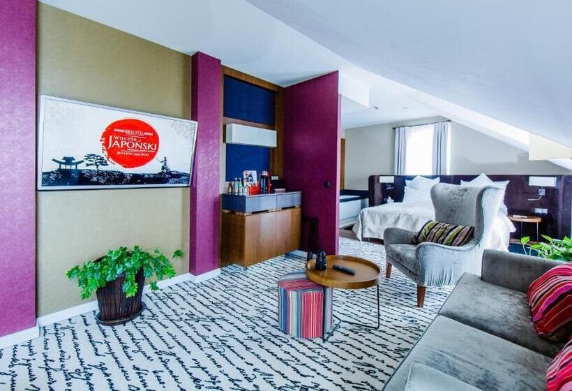 Студия Стандарт, Grand Hotel Boutique