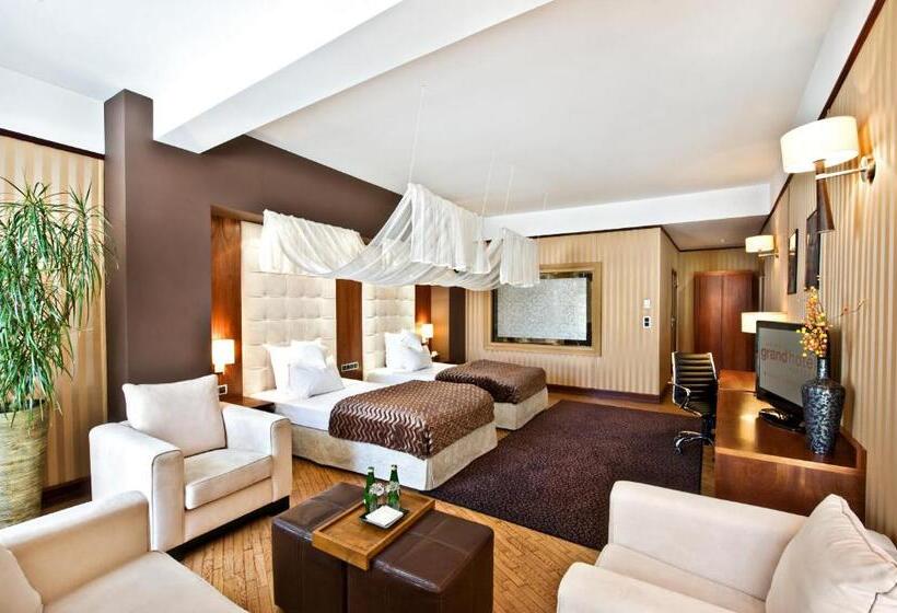 Студия Стандарт, Grand Hotel Boutique