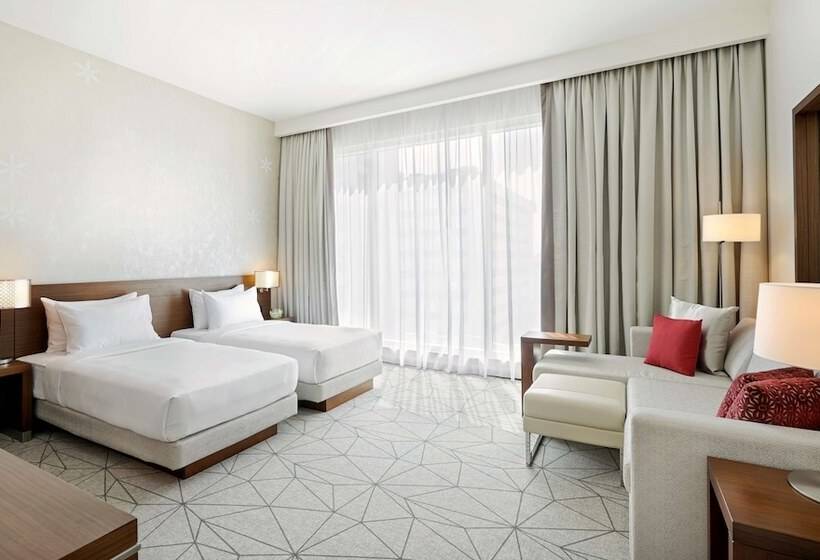 Номер Стандарт Вид на Бассейн, Hyatt Place Dubai Al Rigga