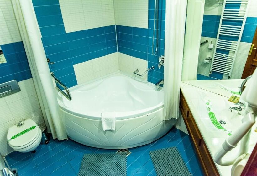 Люкс, Predeal Comfort Suites