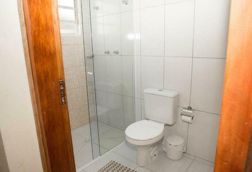 Suíte Deluxe, Pousada Fm Premium   Vila Capivari