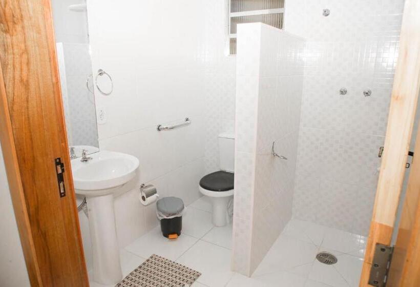 Suíte Familiar, Pousada Fm Premium   Vila Capivari