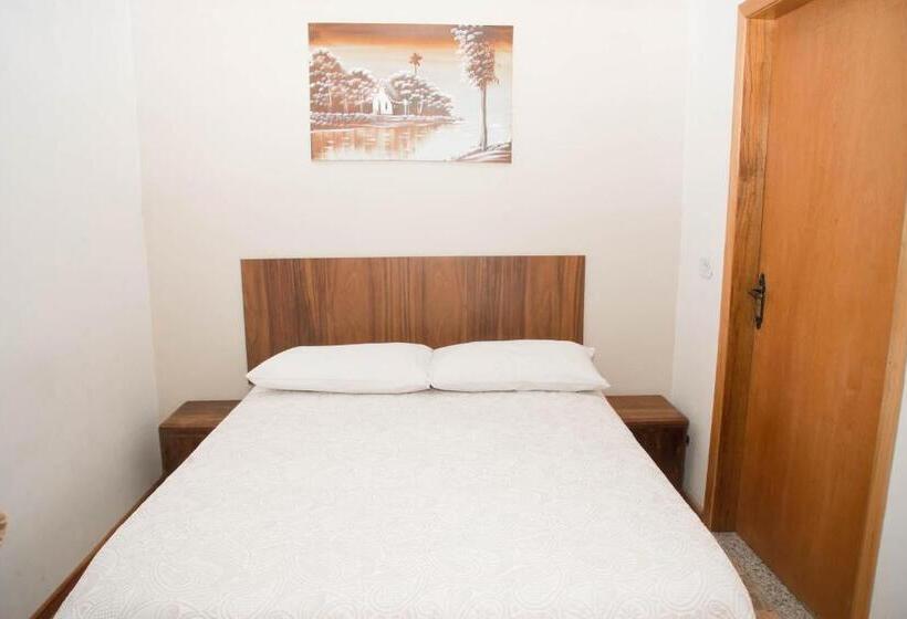 Suíte Familiar, Pousada Fm Premium   Vila Capivari