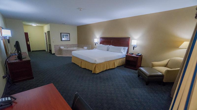 Стандартный Номер Кровать Кинг, Holiday Inn Express Hotel & Suites Pampa, An Ihg