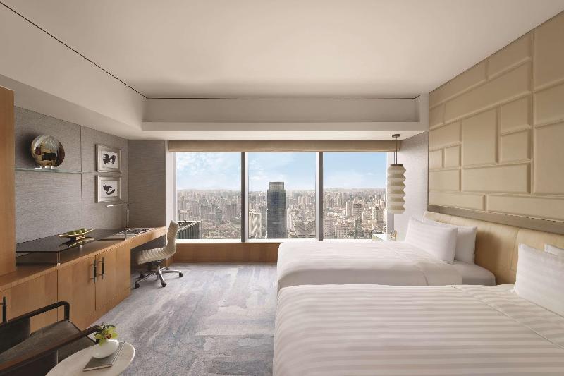 Quarto Deluxe, Jing An Shangrila, Shanghai