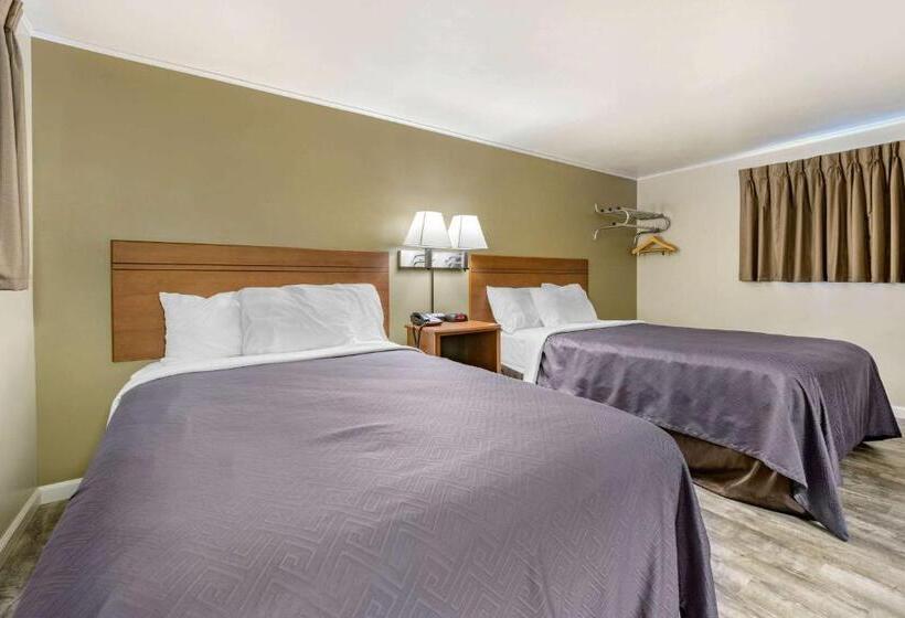 Номер Стандарт 2 Двуспальные Кровати, Econo Lodge Bellefonte I99