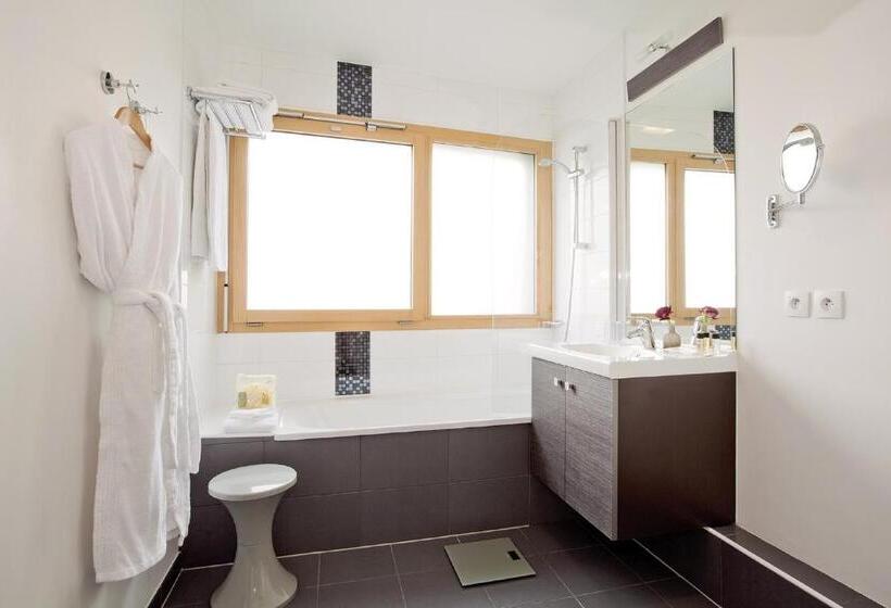 آپارتمان اجرایی 1 خوابه, Residhome Paris Issy Les Moulineaux