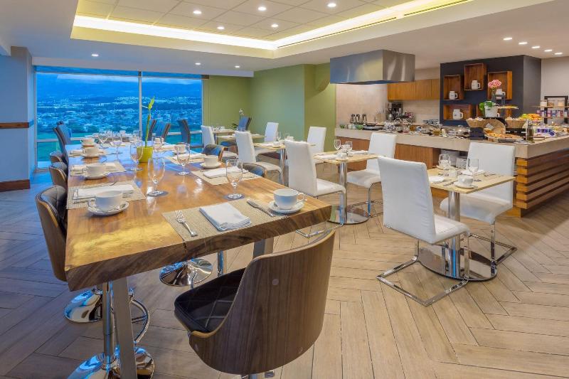 Номер Клуб, Sheraton San Jose Hotel, Costa Rica