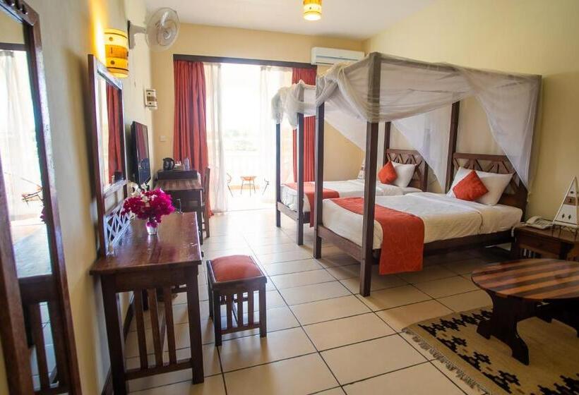 اتاق استاندارد با چشم‌انداز باغ, Cityblue Creekside Hotel & Suites